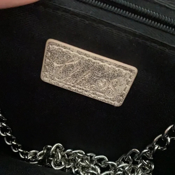 Chelsea28 Metallic Chain Trim Faux Leather Pink Silver Rose Crossbody Bag Clutch - Picture 16 of 16